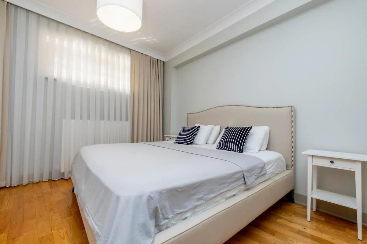 New Building - 3-Bedroom Central Apartment 이스탄불 터키