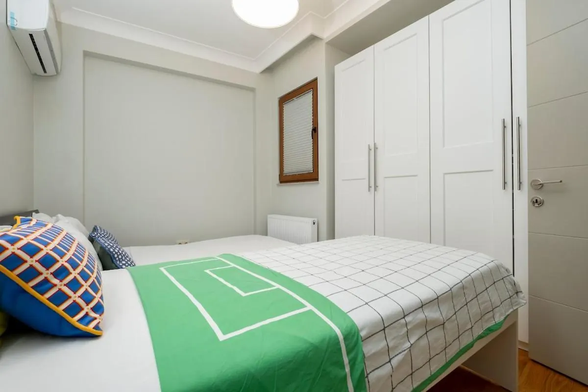 New Building - 3-Bedroom Central Apartment Istanbul Turkiet